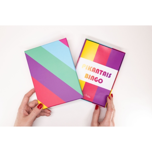 Joyful Couple Pikantais Bingo