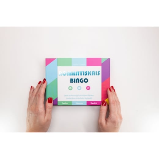 Joyful Couple Romantiskais Bingo