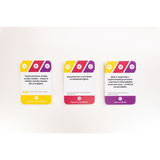 Joyful Couple Pikantais Bingo