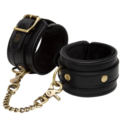 Kojų pančiai Bound to You