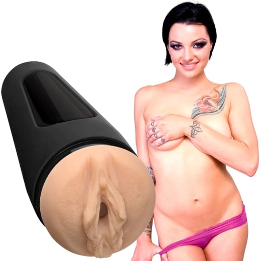 Masturbatorius Main Squeeze: Belladonna