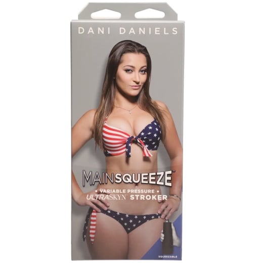 Masturbatorius Main Squeeze: Dani Daniels