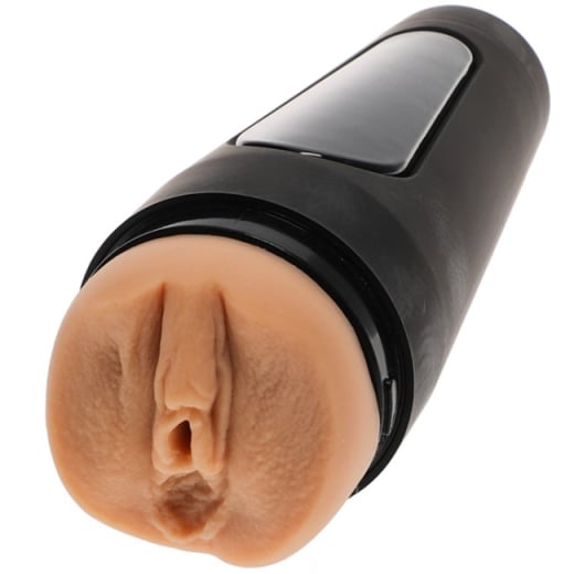 Masturbatorius Main Squeeze: Julia Ann