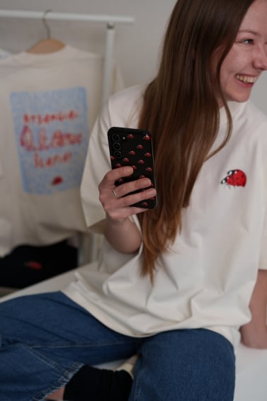 Unisex marškinėliai Malonumų mašina (balta)