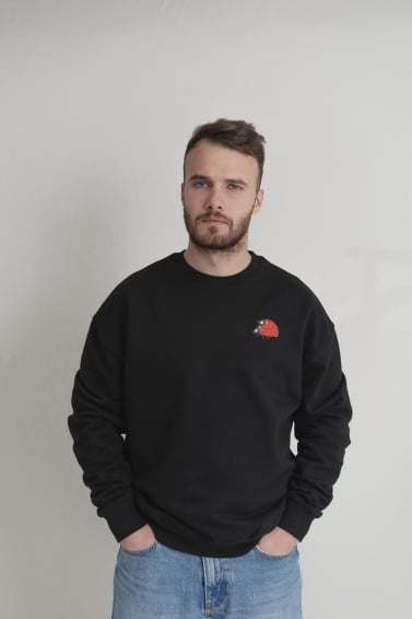 Unisex džemperis Malonumų mašina (juodas)