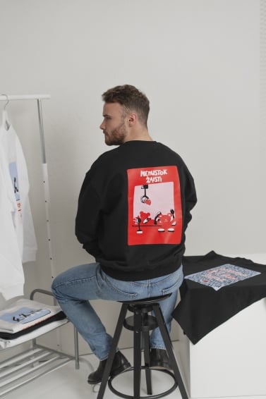 Unisex džemperis Nenustok žaisti (juodas)