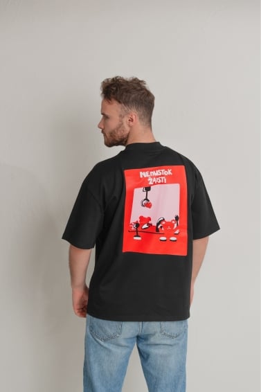 Unisex marškinėliai Nenustok žaisti (juoda)